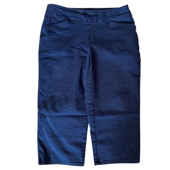 Croft & Barrow Women's Effortless Stretch Pull On Capri Pant Navy Blue 8P - Picture 1 of 9